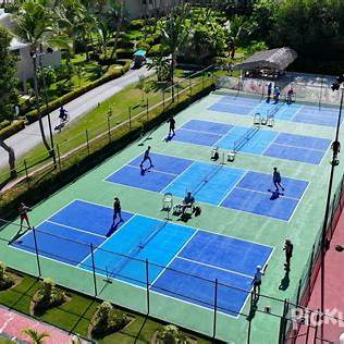 Resort pickleball courts